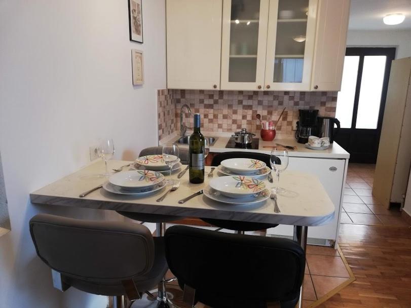 Studio apartman Meli Apartment Porec Bagian luar foto